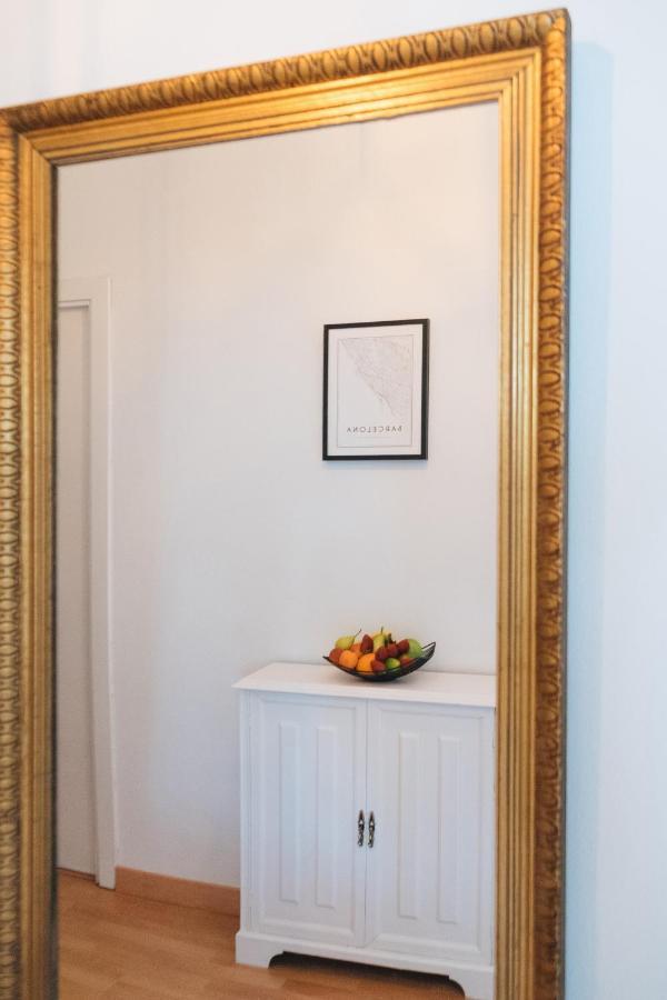 Sunny And Modern Apartment Ideal For Groups Barcelona Buitenkant foto