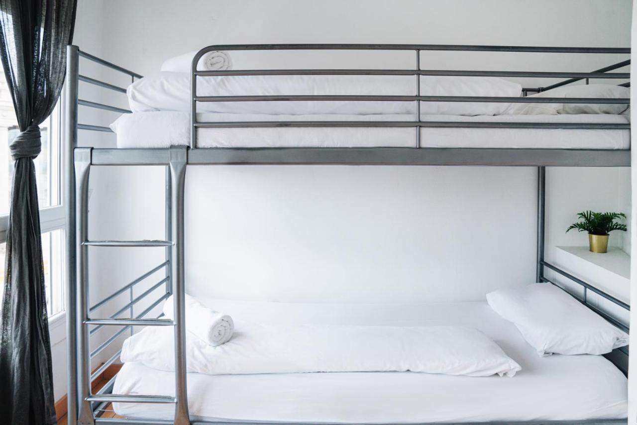 Sunny And Modern Apartment Ideal For Groups Barcelona Buitenkant foto