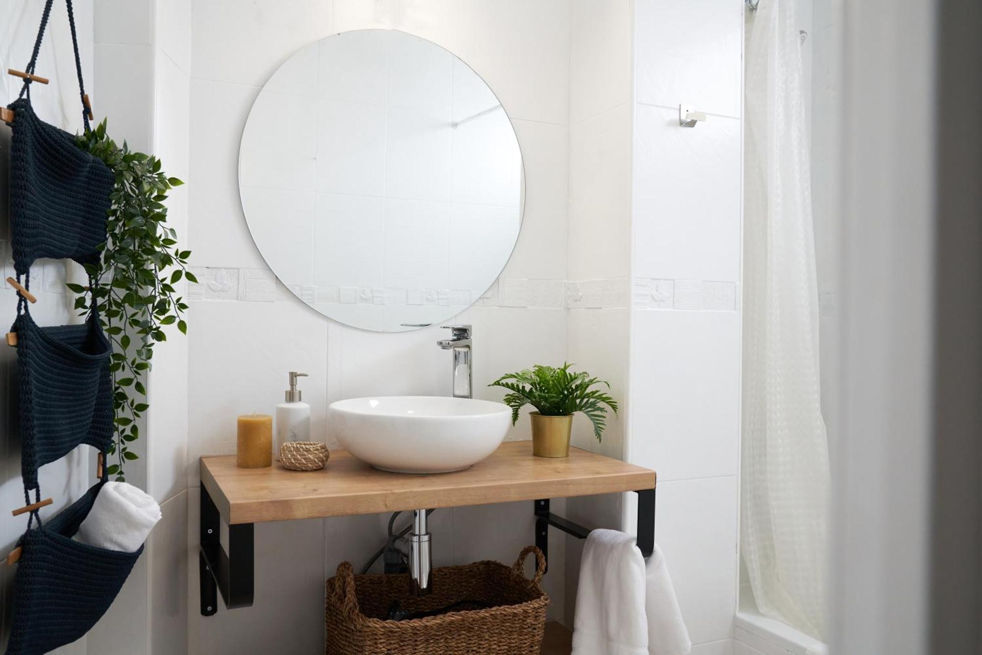 Sunny And Modern Apartment Ideal For Groups Barcelona Buitenkant foto